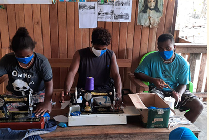 Solomon Island Community Members Make Face Masks