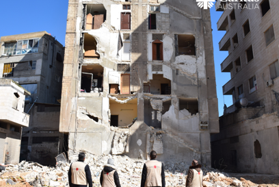 Caritas partners working among the rubble in Hama Syria 2 photo credit Caritas Internationalis (1)