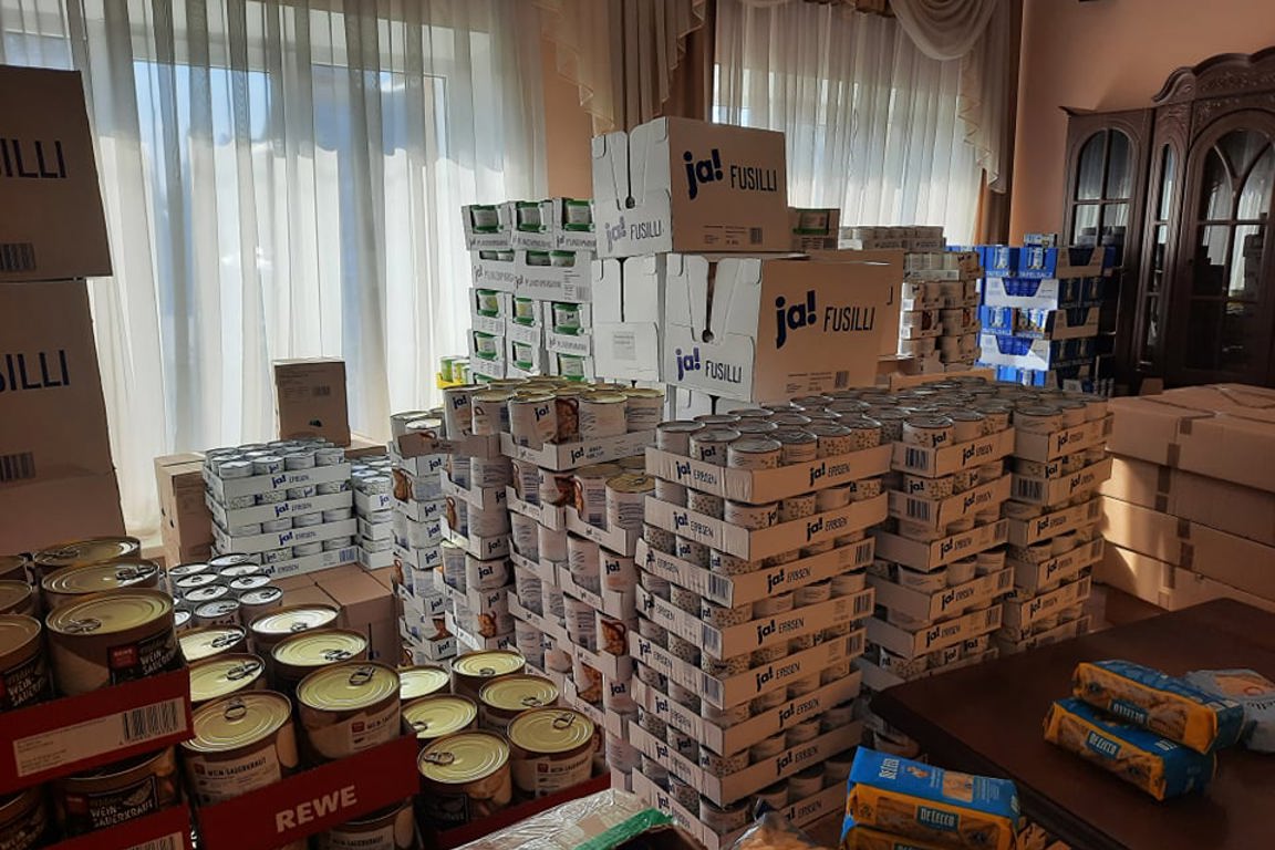 Emergency Food Supplies For Displaced People In Ivano Frankivsk. Photo Caritas Ukraine