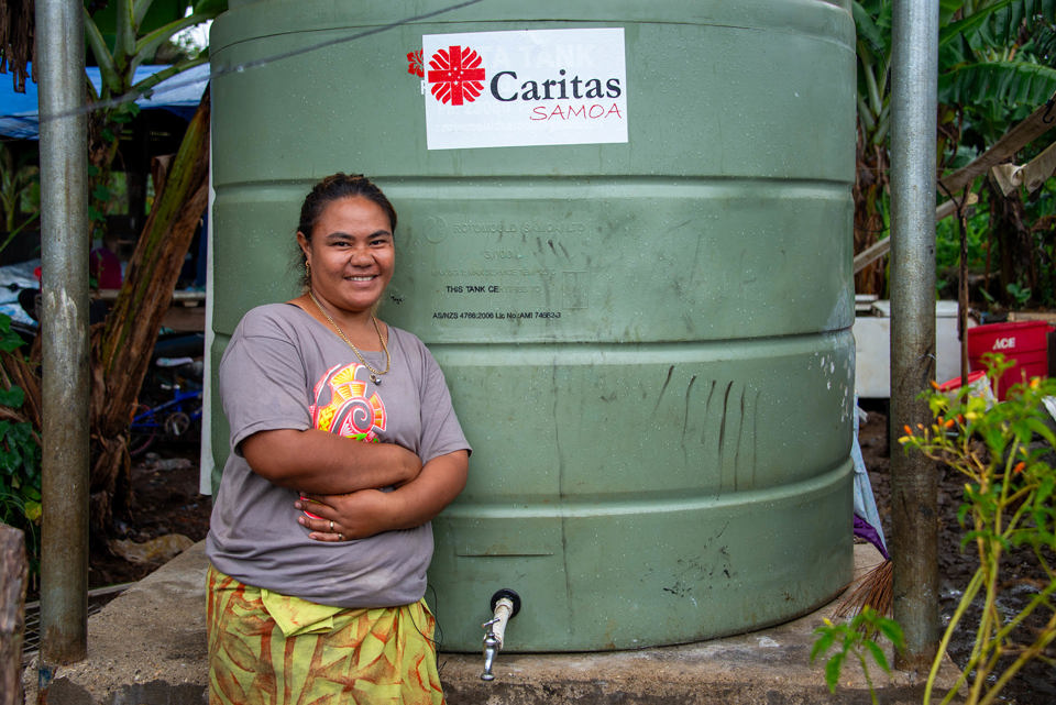 Leaia With New Tank