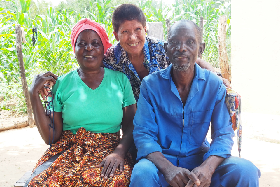 Priscilla And Her Husband Charles With Sister Ivy Near Their Home